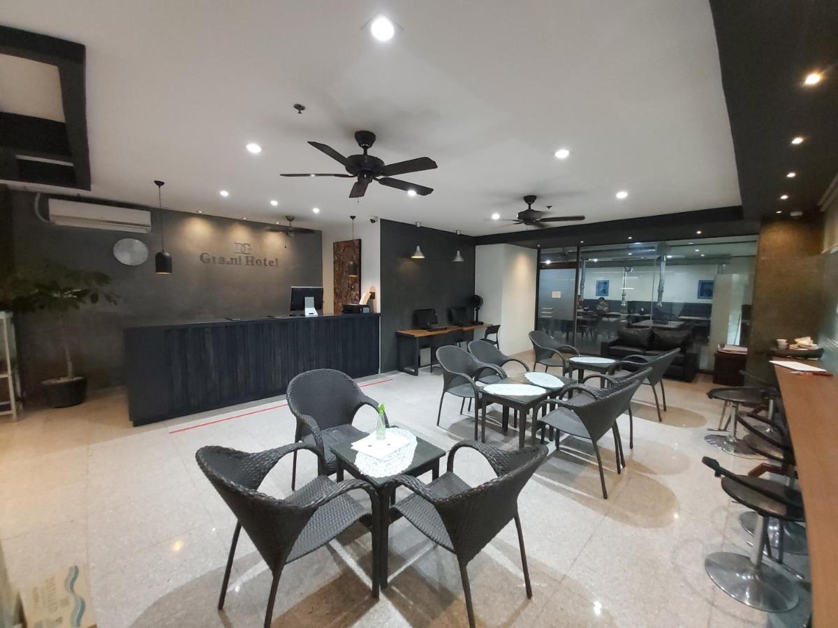 Dg Grami Hotel Paranaque City Exterior photo