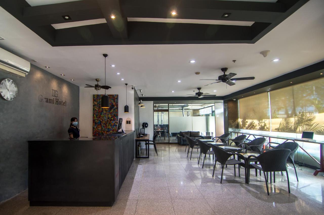 Dg Grami Hotel Paranaque City Exterior photo