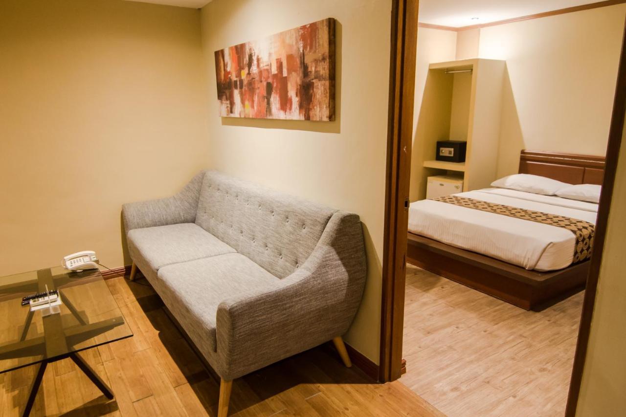 Dg Grami Hotel Paranaque City Exterior photo