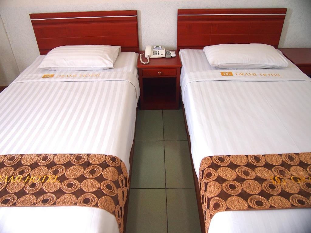 Dg Grami Hotel Paranaque City Room photo